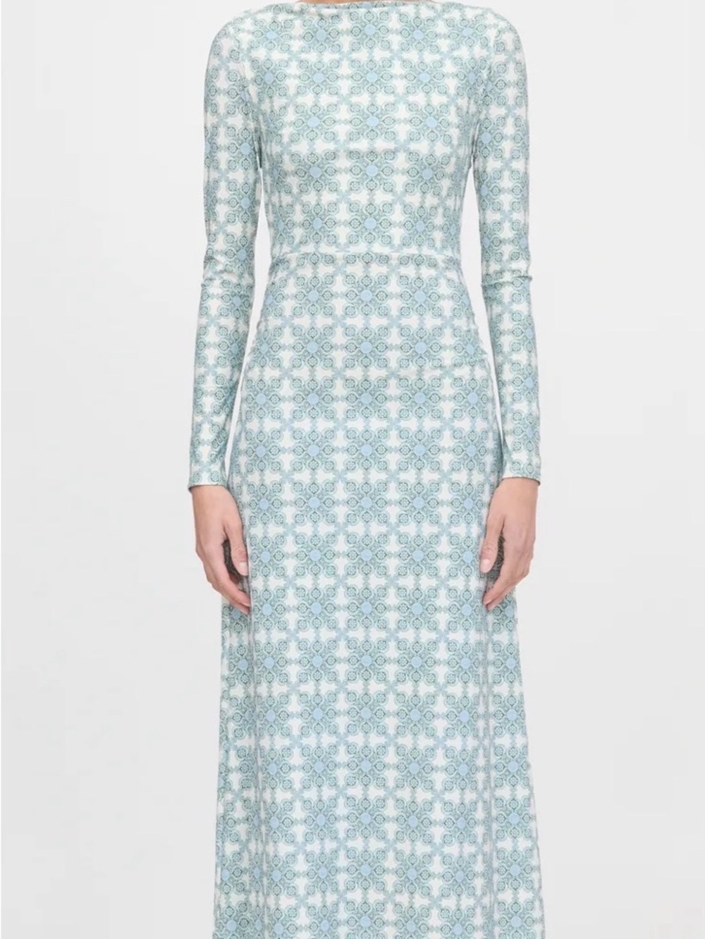 Hill House Home Selene Long Sleeve White and Light Blue Patterned Maxi DressNWT